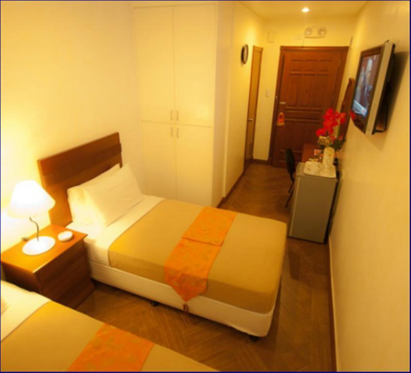 Avitel Hotel Makati City Rum bild